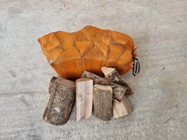 Kiln dried logs in nets - local - Image 7